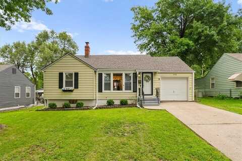 600 NE 43rd Terrace, Kansas City, MO 64116