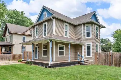 2058 SW Buchanan Street, Topeka, KS 66604