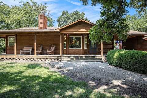 20 Timber Lake Road, Lane, KS 66042