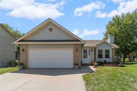 1756 Ray Street, Liberty, MO 64068