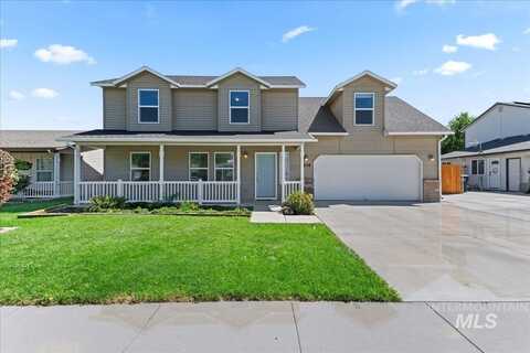 1916 N Duck Hawk Ave, Kuna, ID 83634