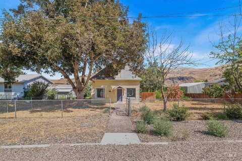 815 2nd Street, Asotin, WA 99402