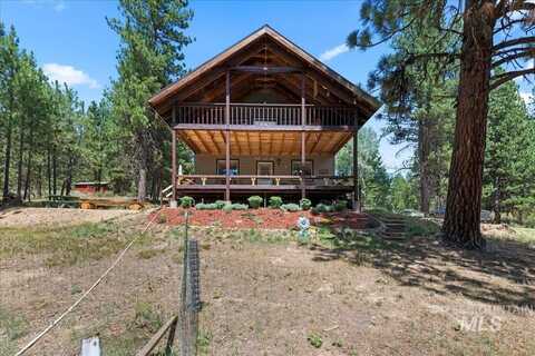 8 Hopkins Drive, Idaho City, ID 83631