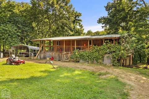 183 Summer Rd, Pocahontas, AR 72455