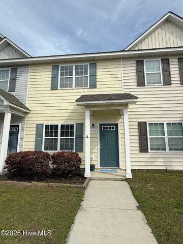 519 Oyster Rock Lane, Sneads Ferry, NC 28460