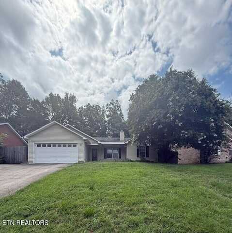 2312 Sunnywood Lane, Knoxville, TN 37912