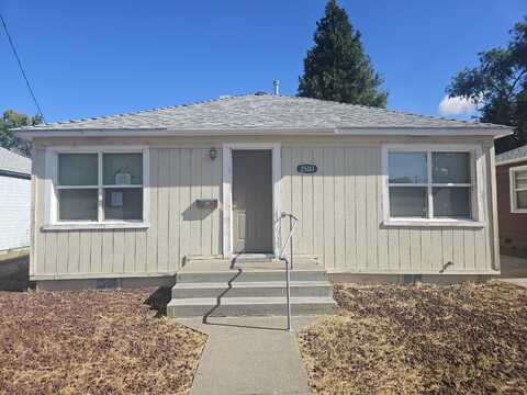 2503 White Avenue, Klamath Falls, OR 97601