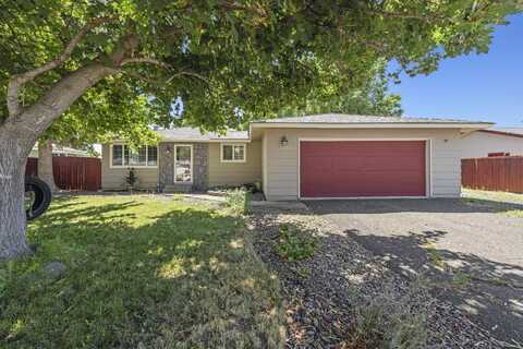 4707 Hope Street, Klamath Falls, OR 97603