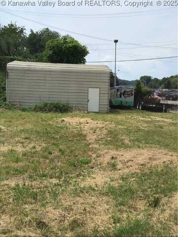 559 Greenway Avenue, South Charleston, WV 25309