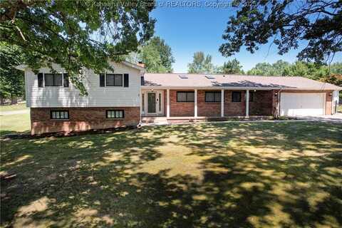 209 Maplewood Estates, Scott Depot, WV 25560