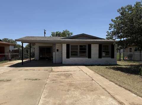 2716 E 9th Street, Lubbock, TX 79403