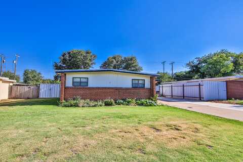 2521 63rd Street, Lubbock, TX 79413