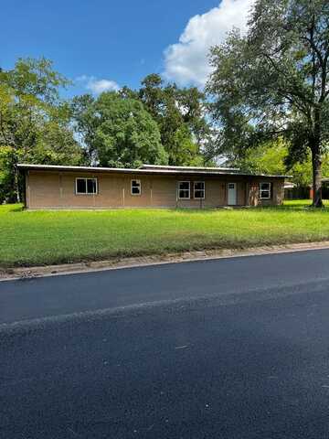912 Reen Drive, Lufkin, TX 74904