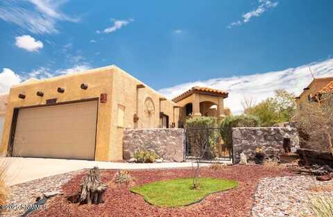 2050 Pinecone Way, Las Cruces, NM 88012