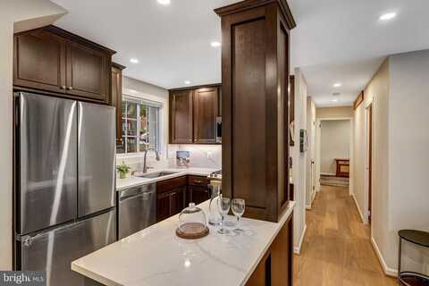 3237 RAVENSWORTH PL, ALEXANDRIA, VA 22302