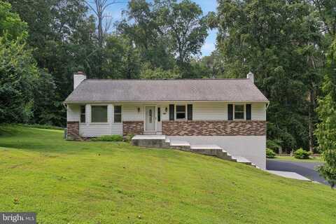 120 STATION RD, GLEN MILLS, PA 19342