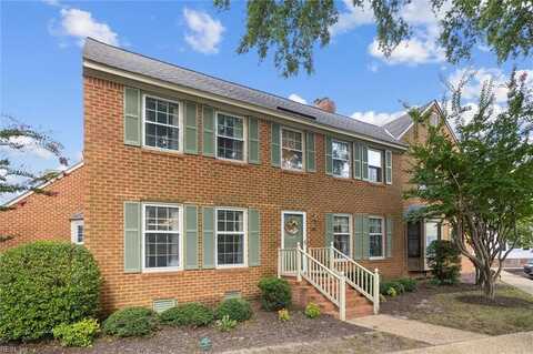 19 Capps Quarters, Hampton, VA 23669