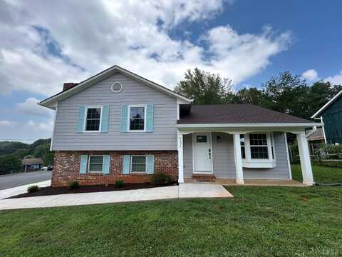 6401 Pawnee Drive, Lynchburg, VA 24502