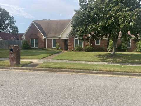 6894 FOX HEDGE, Memphis, TN 38141