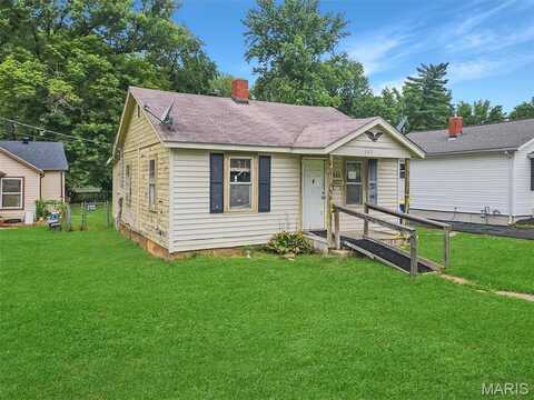 605 Valentine Street, Festus, MO 63028