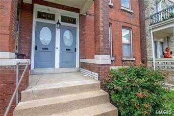 4141 Flad, Saint Louis, MO 63110