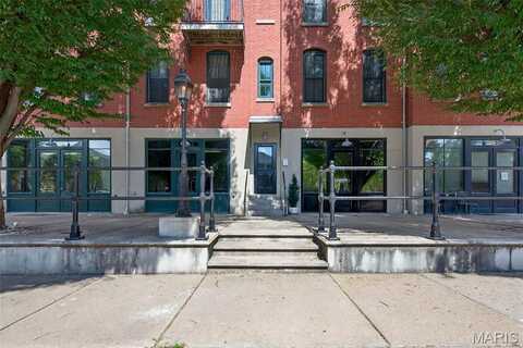3206 Rue Royale Street, Saint Charles, MO 63301