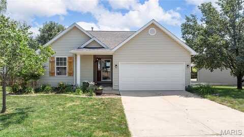 56 Great Owls Way, Winfield, MO 63389