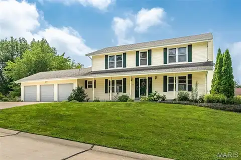 3045 Winding River Drive, Saint Charles, MO 63303