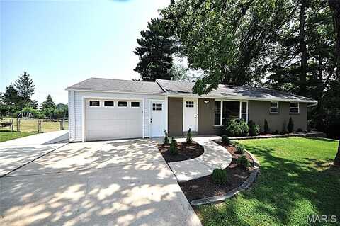 31 E Meadow Lane, Ellisville, MO 63021