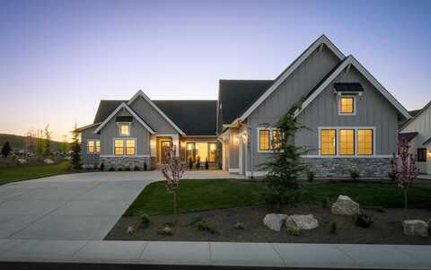 495 Discovery Drive, Donnelly, ID 83615