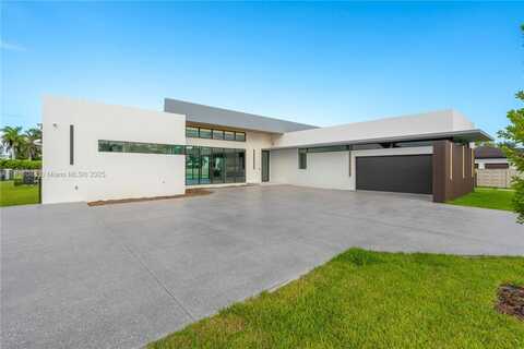 12190 NW 6th St, Miami, FL 33182