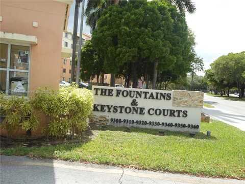 9350 Fontainebleau Blvd, Miami, FL 33172