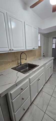 3121 NW 103rd St, Miami, FL 33147