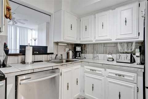 2017 S Ocean Dr, Hallandale Beach, FL 33009