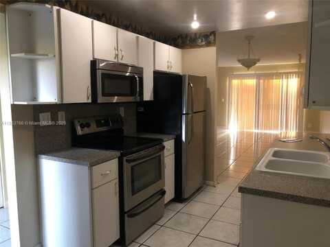8450 Lagos De Campo Blvd, Tamarac, FL 33321