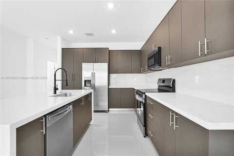 28841 SW 162nd Ave, Miami, FL 33033