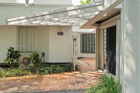 5845 SW 88th St, South Miami, FL 33156