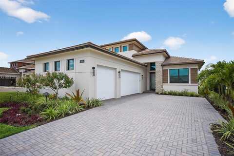 9594 St. Germain Dr, Palm Beach Gardens, FL 33412