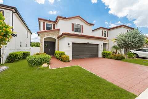 10488 W 35th Way, Hialeah, FL 33018