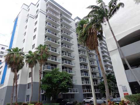 5091 NW 7th St, Miami, FL 33126