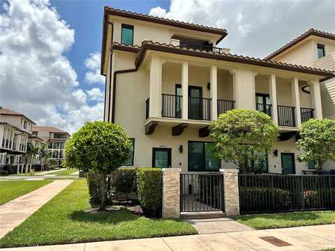 4702 NW 83rd Path, Doral, FL 33166