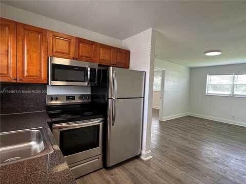 5661 SW 36th Ct, Davie, FL 33314