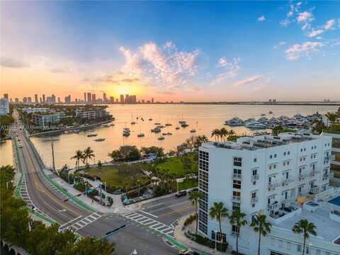 1701 Sunset Harbour Dr, Miami Beach, FL 33139