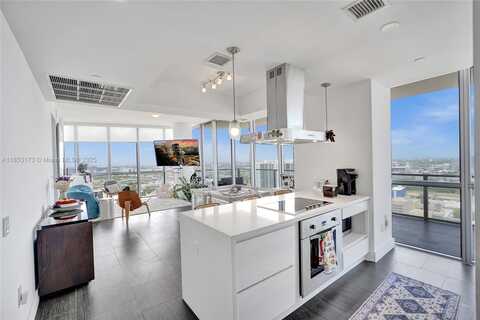 1100 Biscayne Blvd, Miami, FL 33132