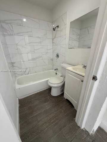 3025 NW 11TH ST, Fort Lauderdale, FL 33311