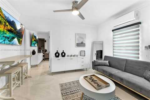 91865 Overseas Hwy, Tavernier, FL 33070