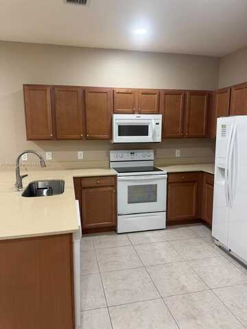 230 NW 109th Ave, Miami, FL 33172