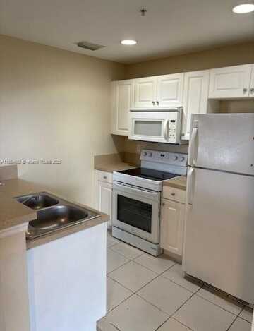 undefined, Riviera Beach, FL 33404