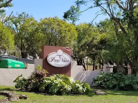9521 SW 138th Place, Miami, FL 33186