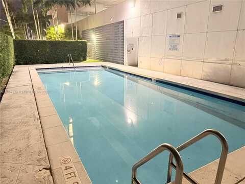 36 NW 6th Ave, Miami, FL 33128